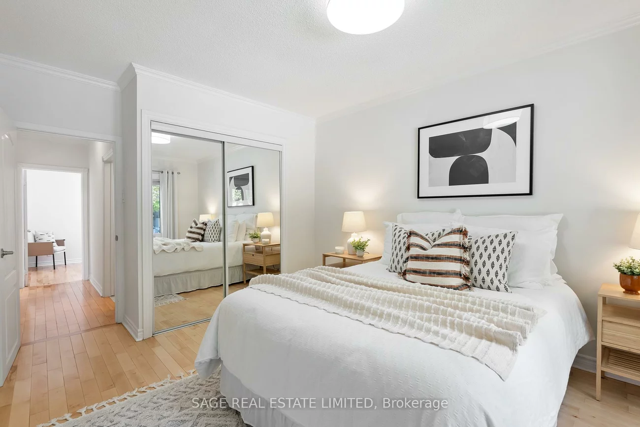 4047, Old Dundas, Lambton Baby Point, Toronto