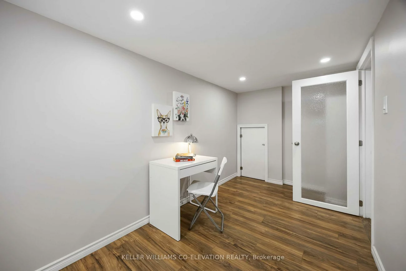 383, Rimilton, Alderwood, Toronto
