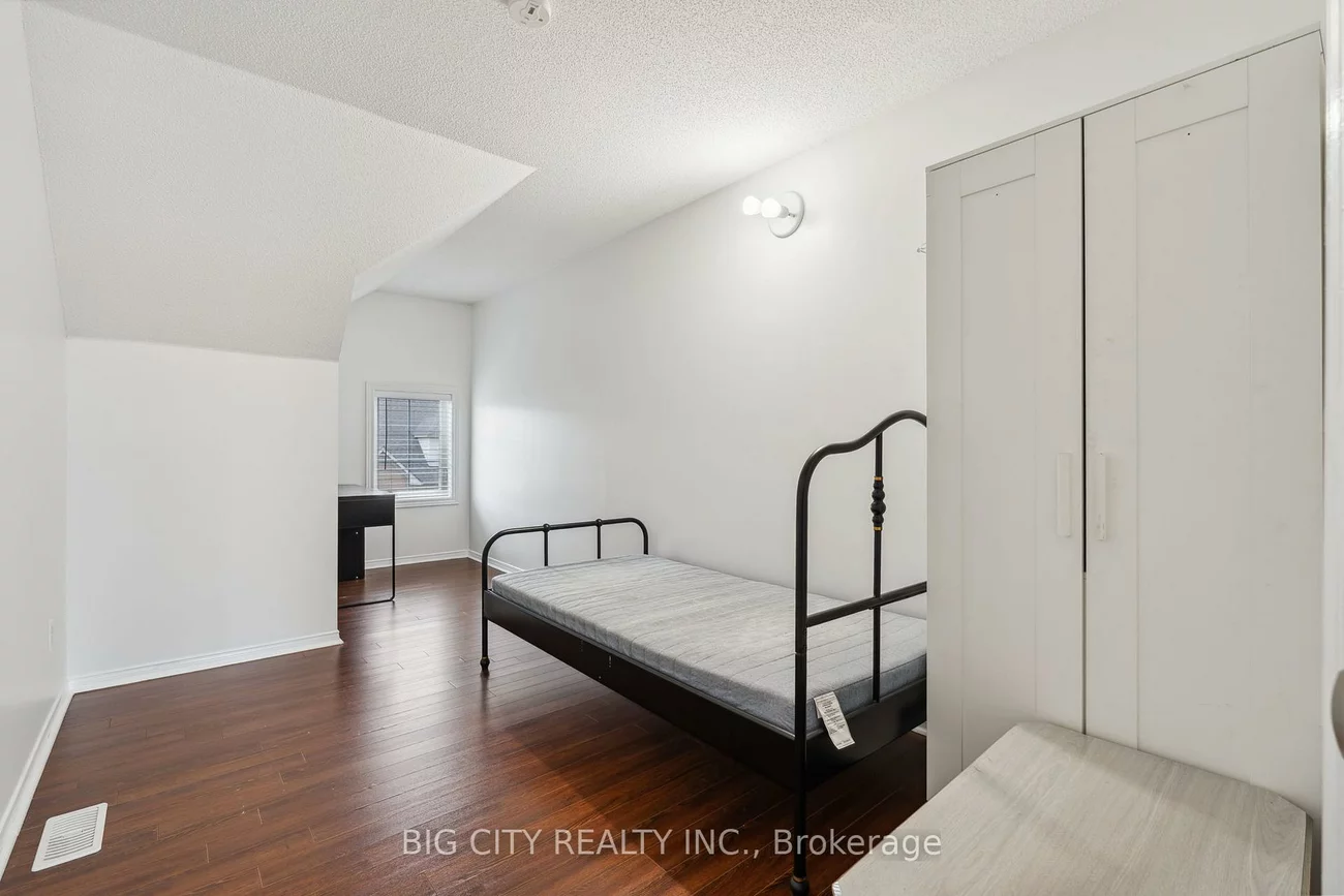 31, Haynes, York University Heights, Toronto