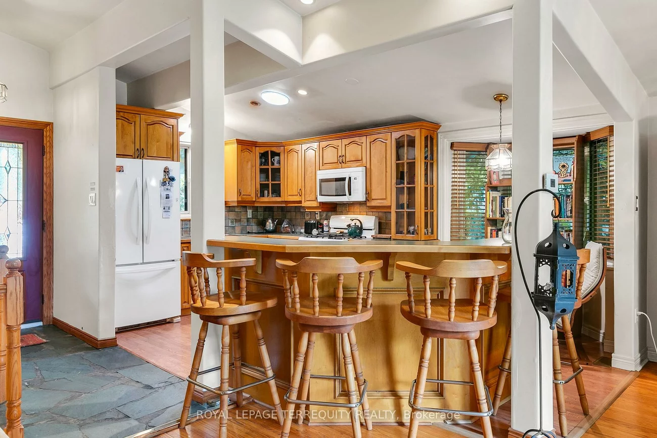 142, Verobeach, Humbermede, Toronto