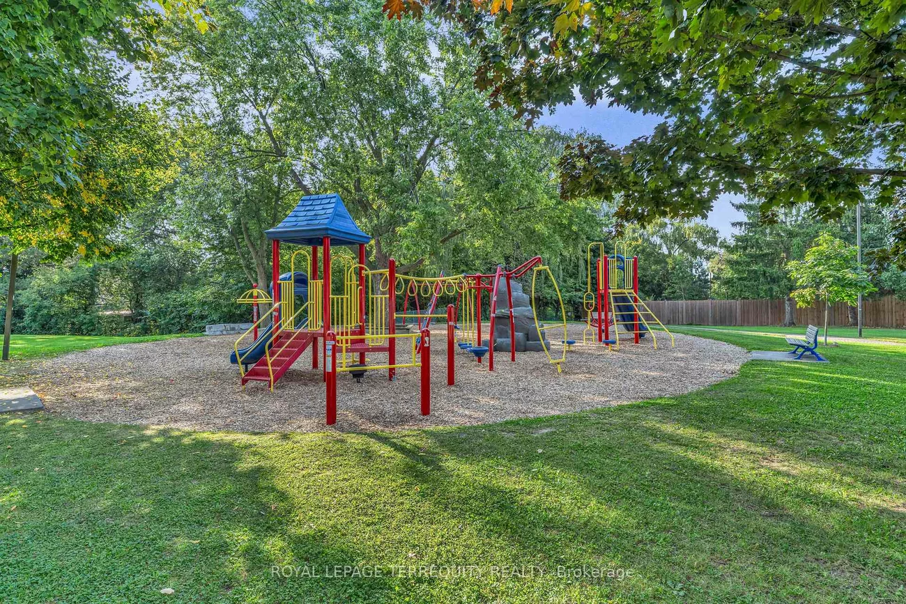 142, Verobeach, Humbermede, Toronto