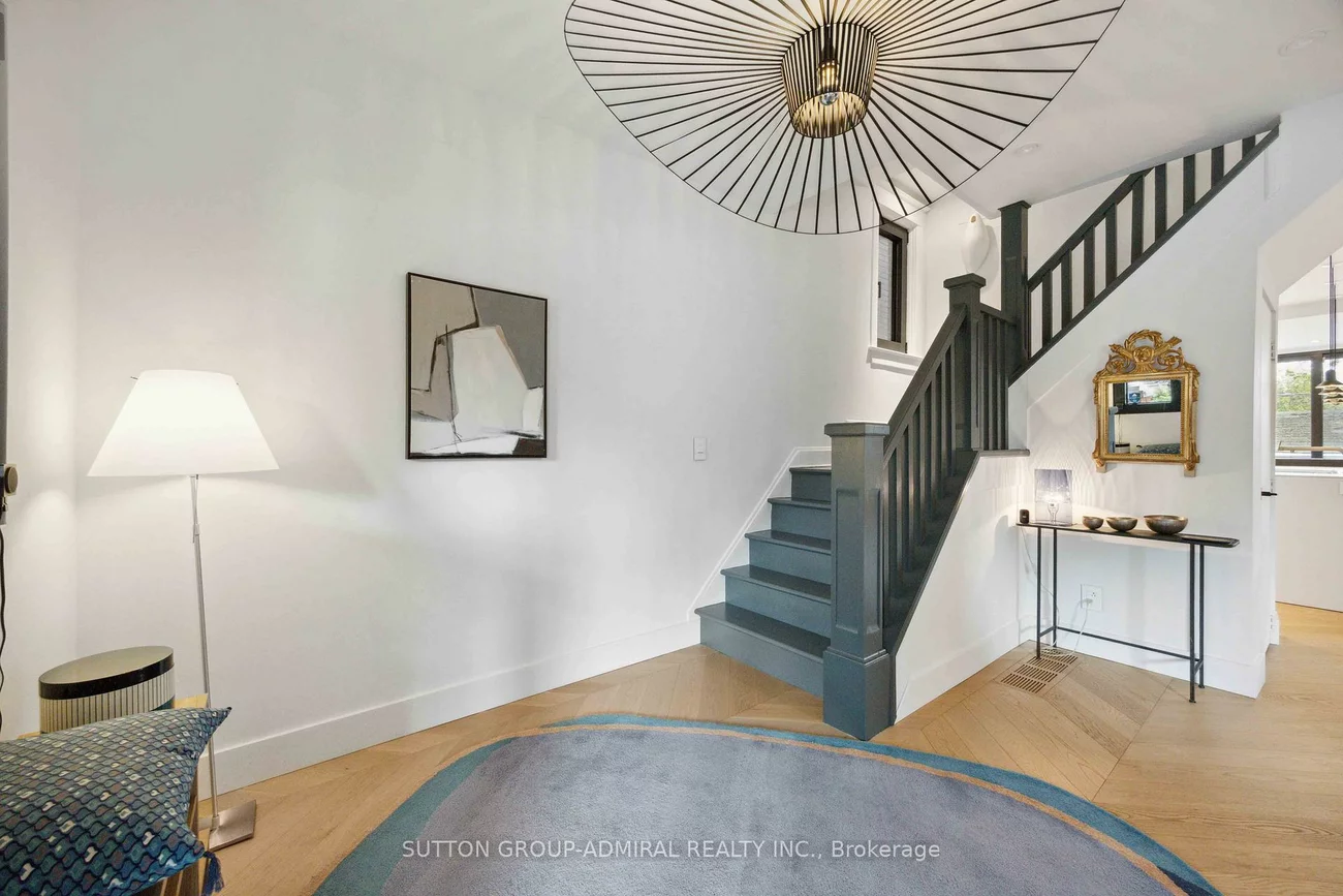427, Annette, High Park North, Toronto
