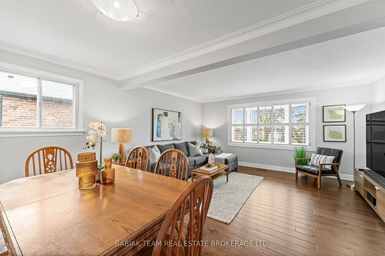 6, Nagel, Downsview-Roding-CFB, Toronto