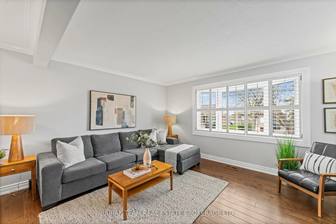 6, Nagel, Downsview-Roding-CFB, Toronto