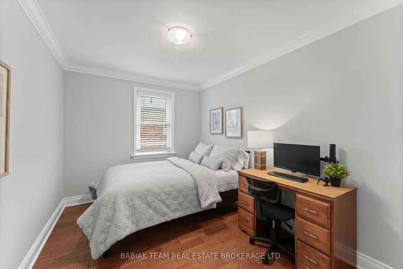 6, Nagel, Downsview-Roding-CFB, Toronto