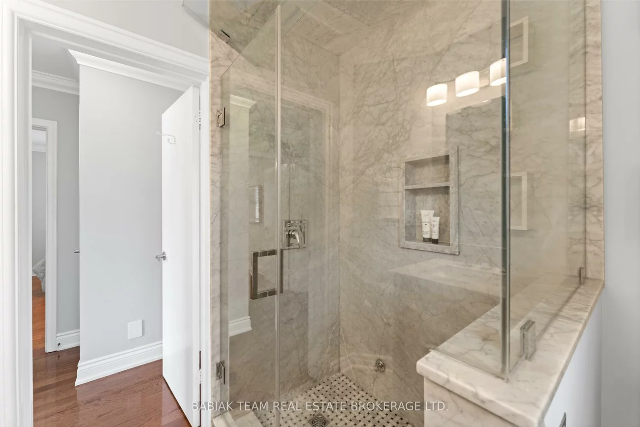 6, Nagel, Downsview-Roding-CFB, Toronto