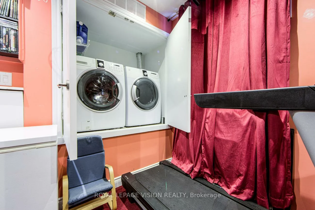 79, Foxwell, Rockcliffe-Smythe, Toronto