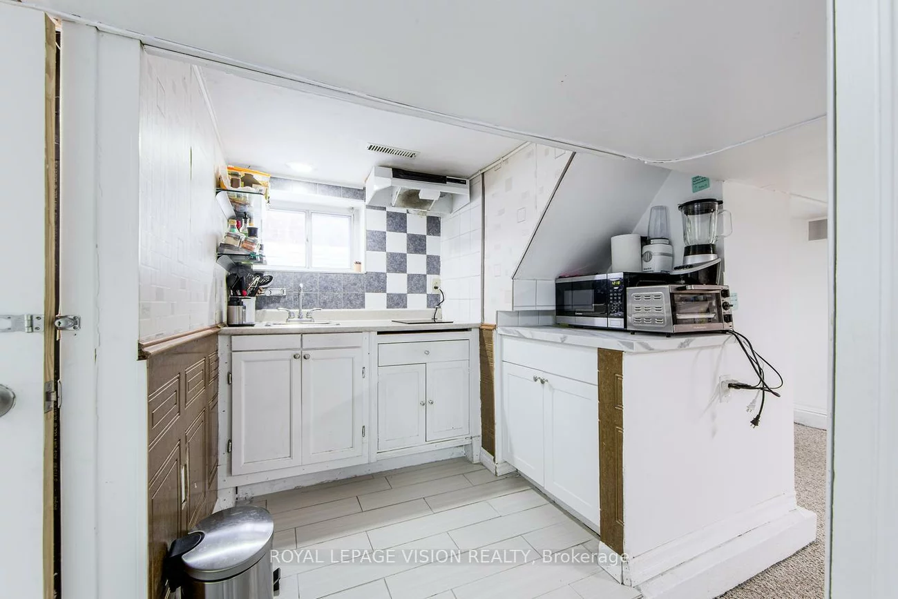 79, Foxwell, Rockcliffe-Smythe, Toronto