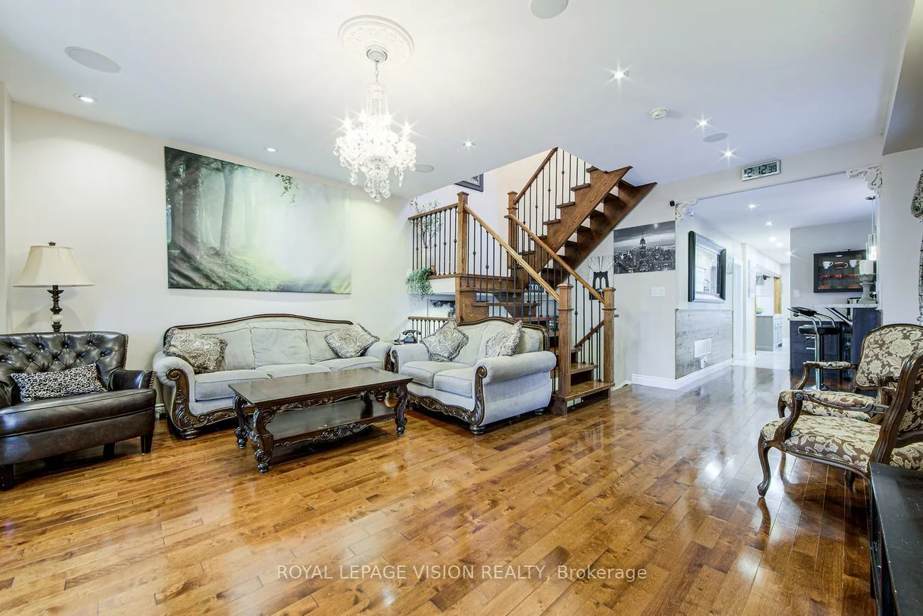 79, Foxwell, Rockcliffe-Smythe, Toronto