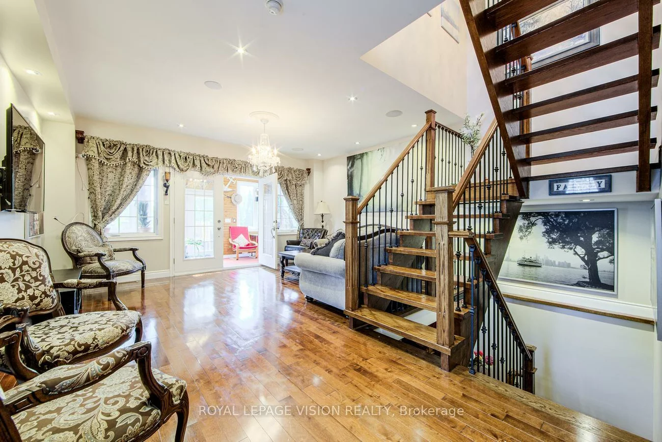 79, Foxwell, Rockcliffe-Smythe, Toronto