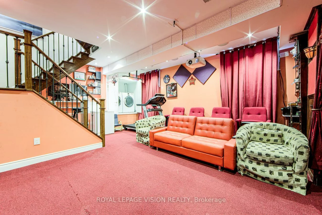79, Foxwell, Rockcliffe-Smythe, Toronto