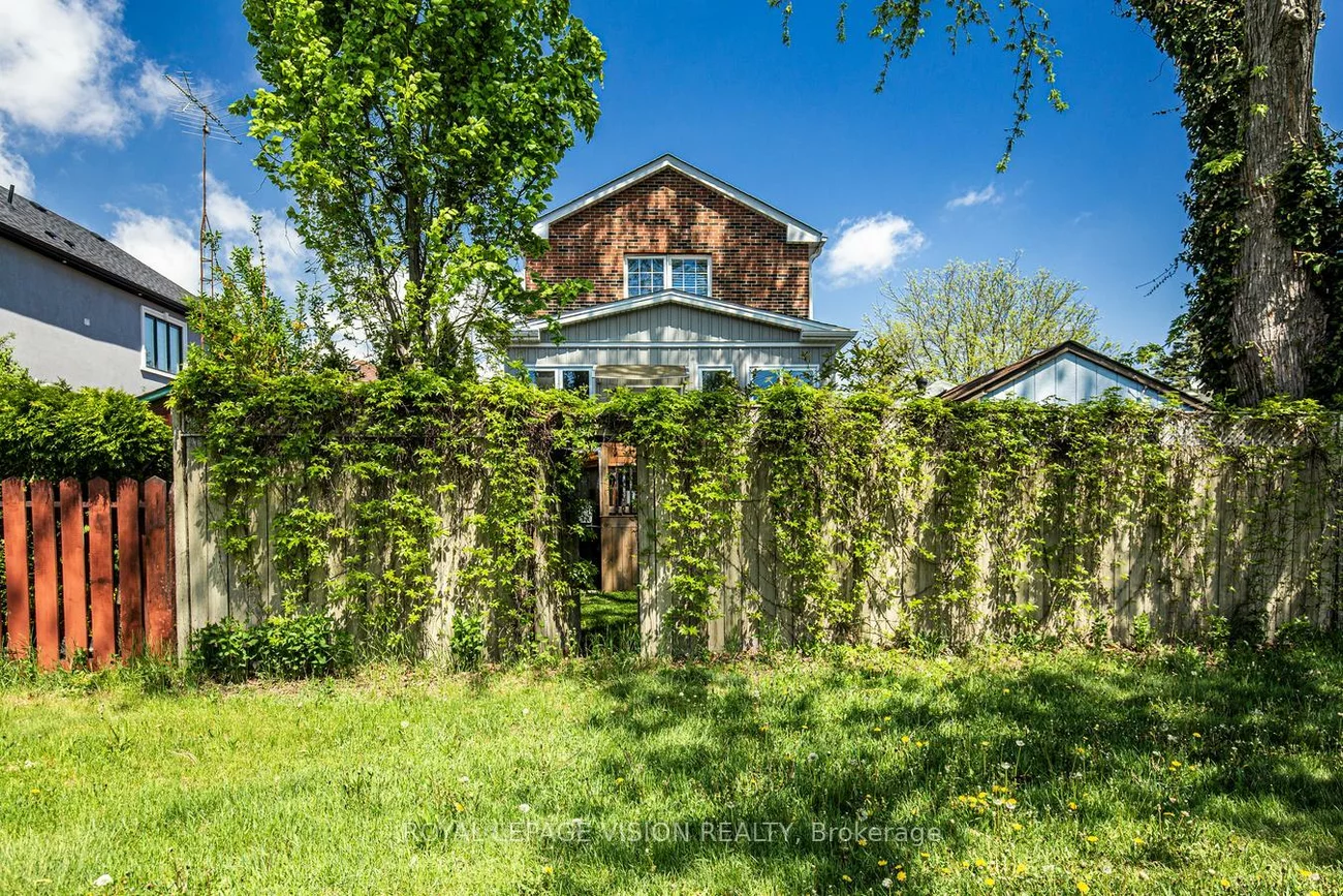 79, Foxwell, Rockcliffe-Smythe, Toronto