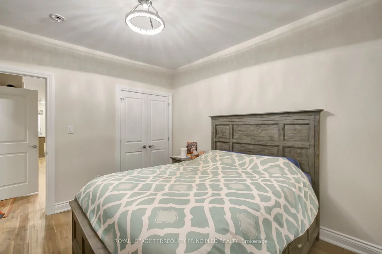 106, Laughton, Weston-Pellam Park, Toronto