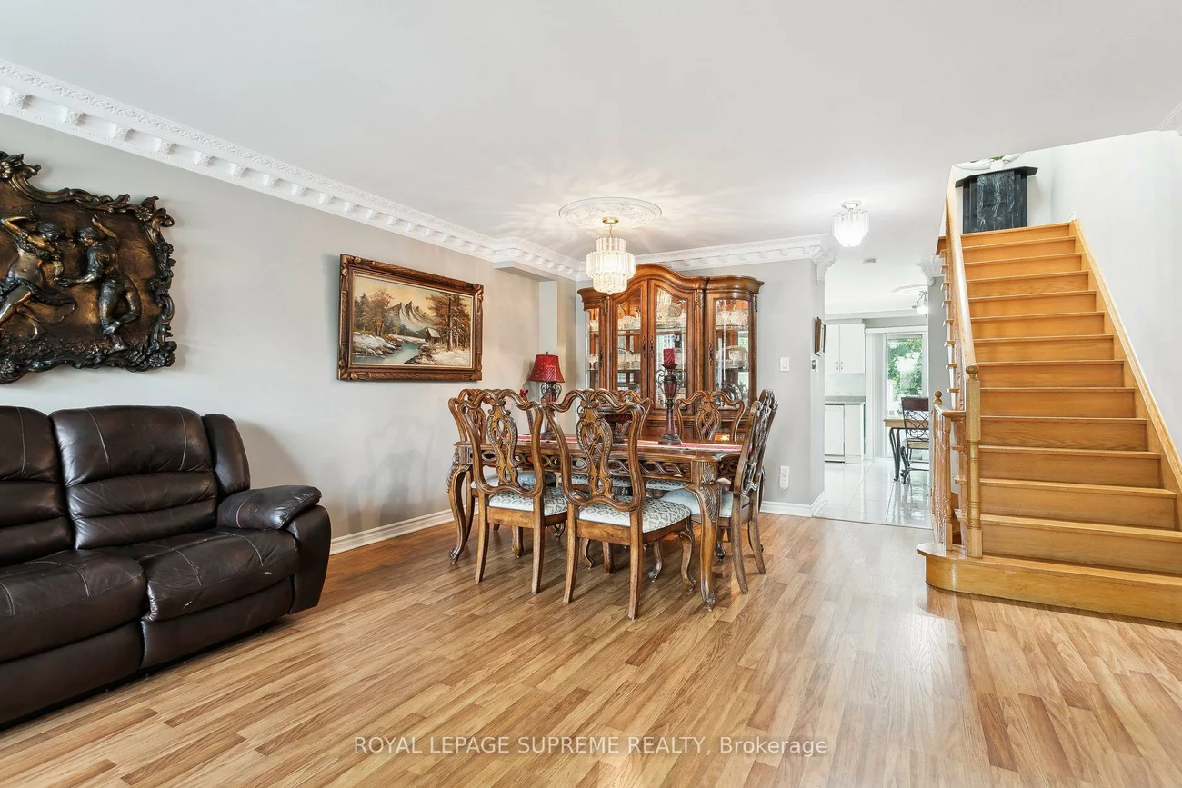 26, Guestville, Rockcliffe-Smythe, Toronto