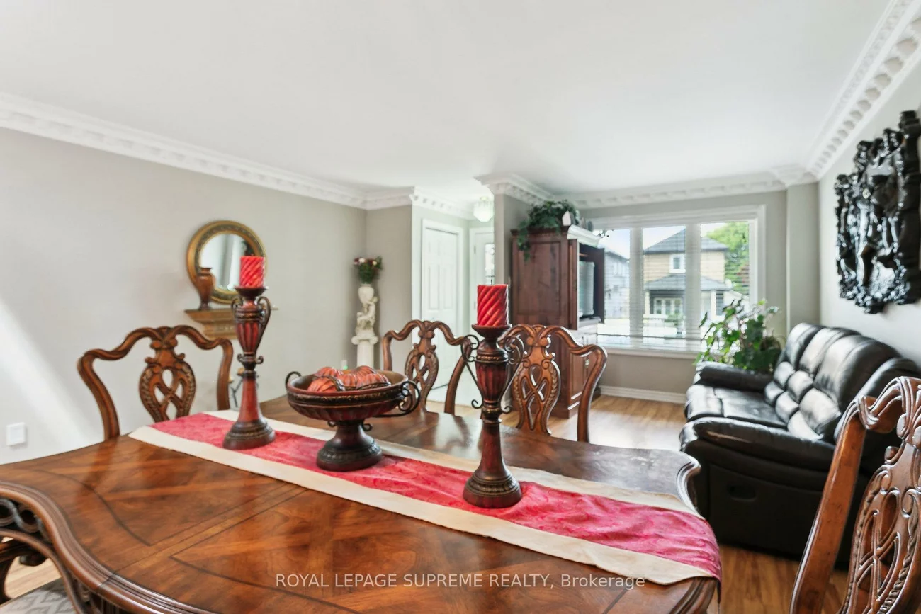 26, Guestville, Rockcliffe-Smythe, Toronto