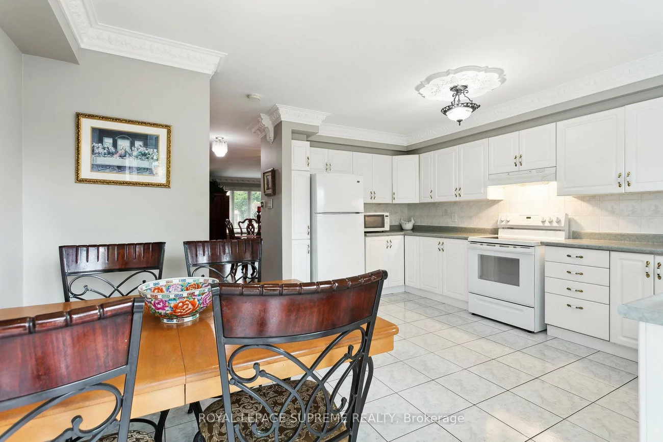 26, Guestville, Rockcliffe-Smythe, Toronto