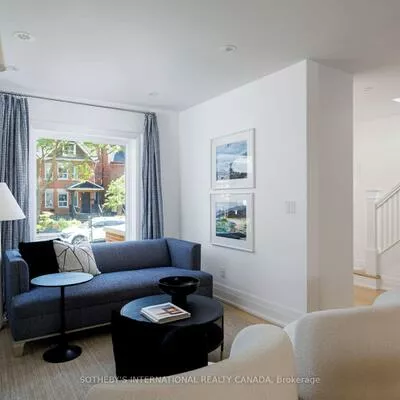 12, Hewitt, High Park-Swansea, Toronto
