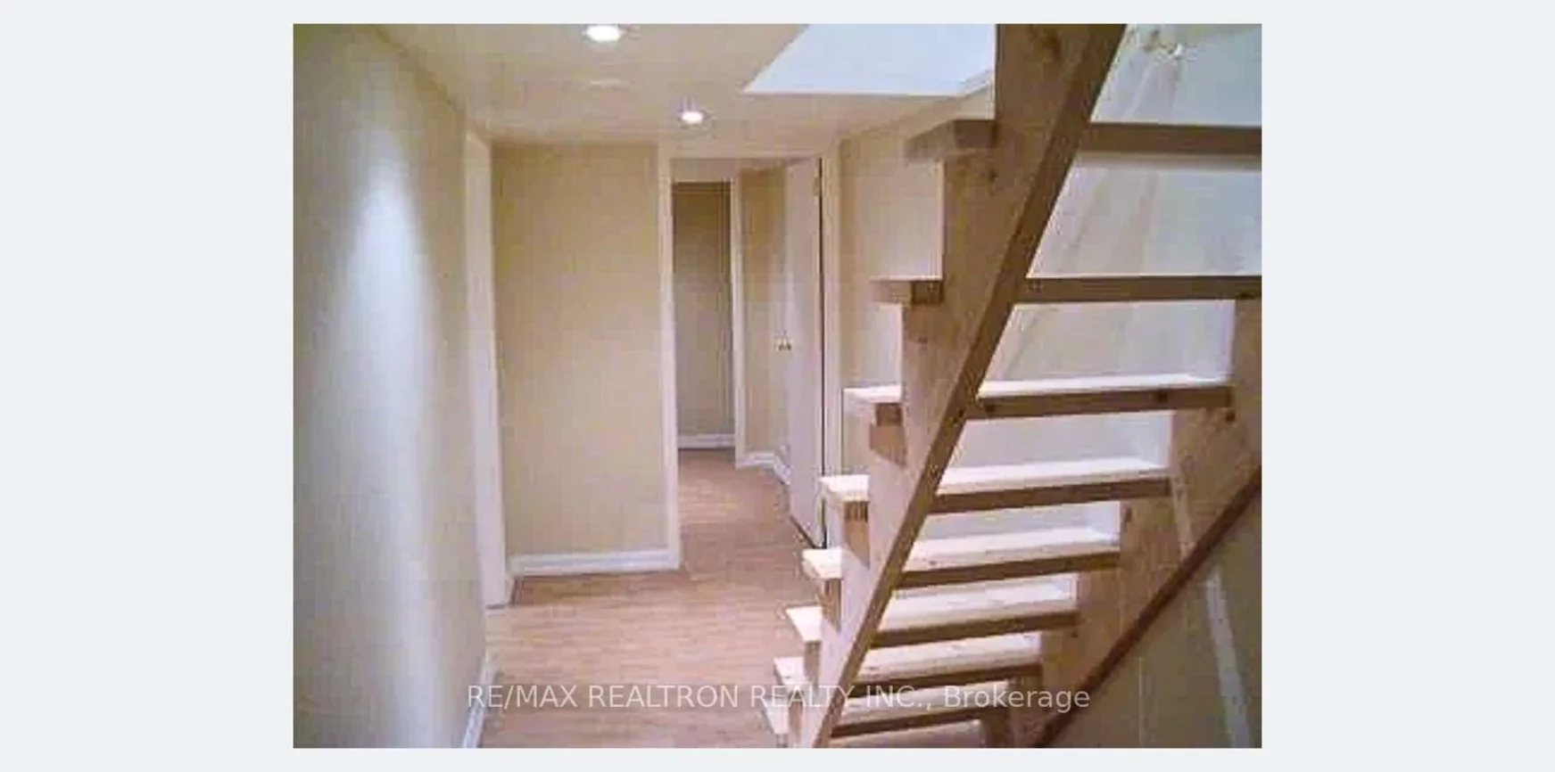 489, St Clarens, Dovercourt-Wallace Emerson-Junction, Toronto