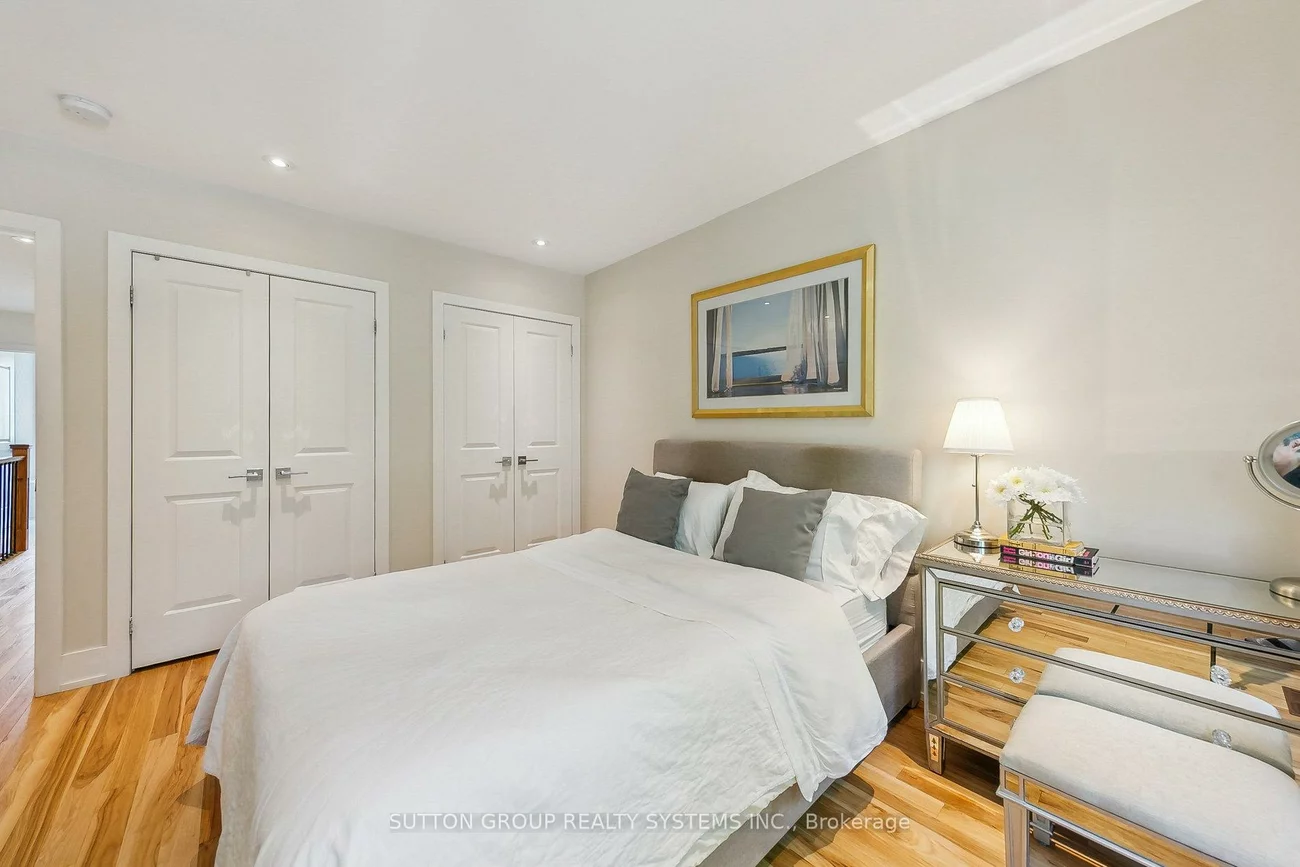 59, Vernon, Junction Area, Toronto