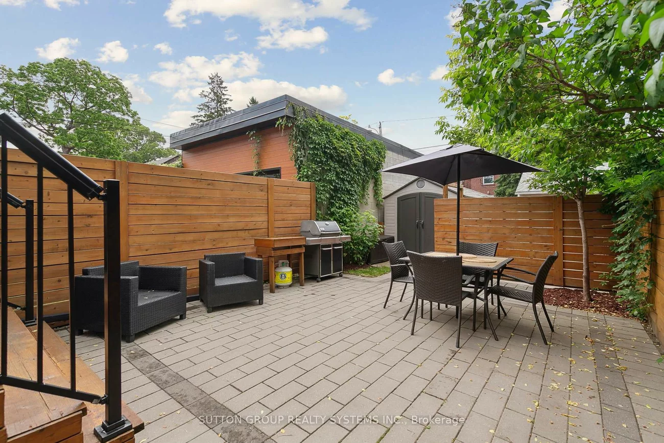 59, Vernon, Junction Area, Toronto