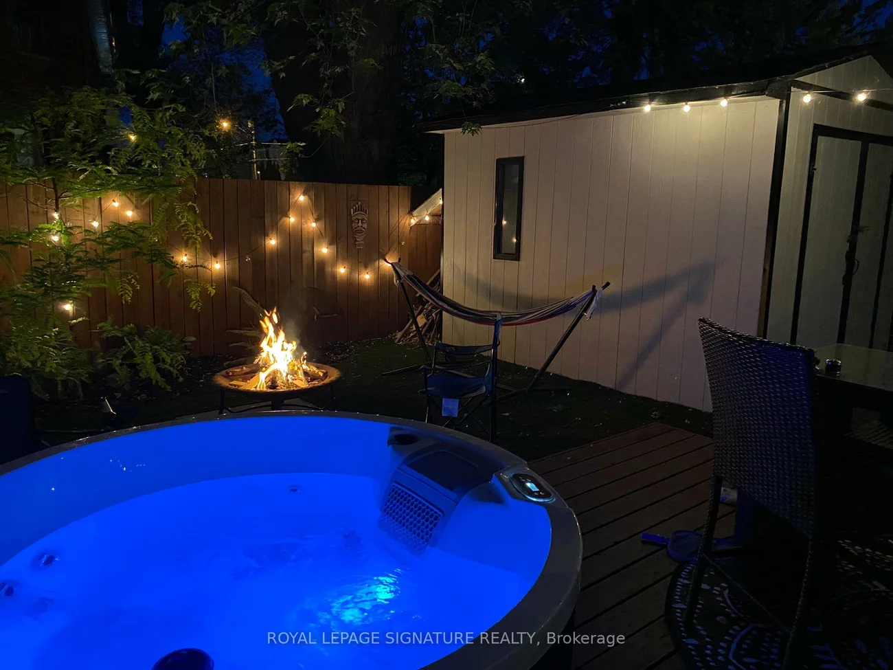 1, Chiswick, Brookhaven-Amesbury, Toronto