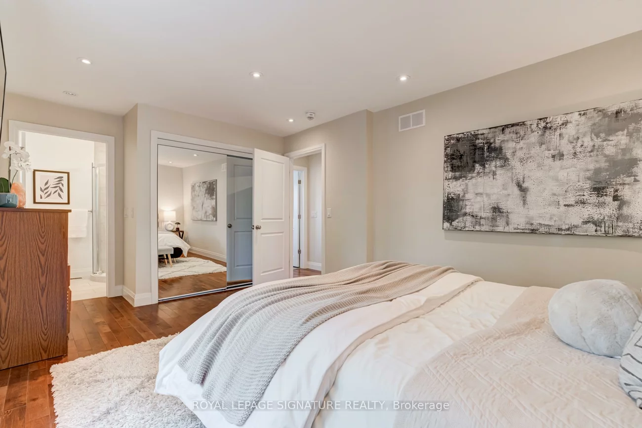1, Chiswick, Brookhaven-Amesbury, Toronto