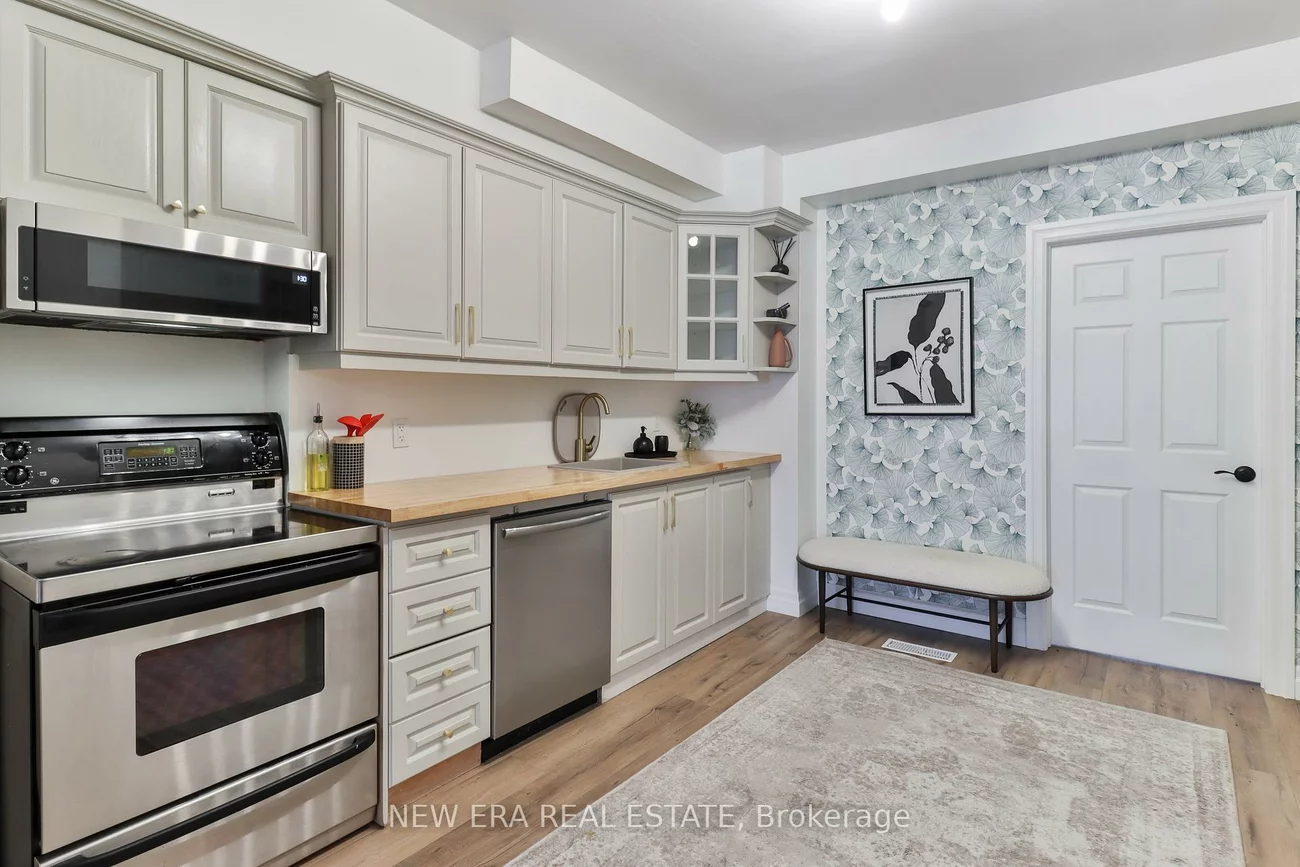 39, Lappin, Dovercourt-Wallace Emerson-Junction, Toronto