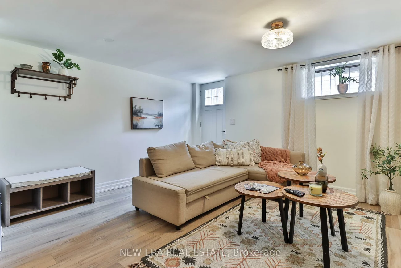 39, Lappin, Dovercourt-Wallace Emerson-Junction, Toronto