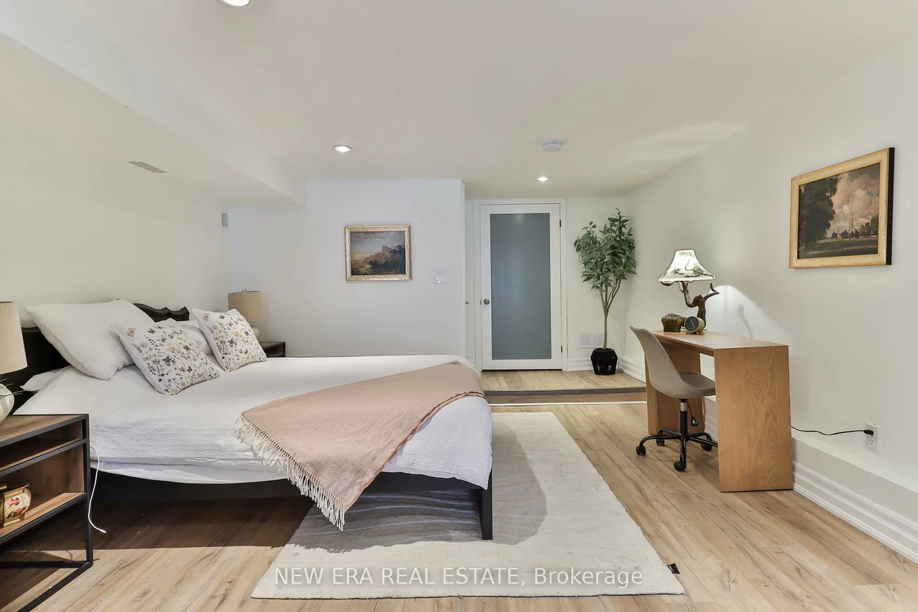 39, Lappin, Dovercourt-Wallace Emerson-Junction, Toronto