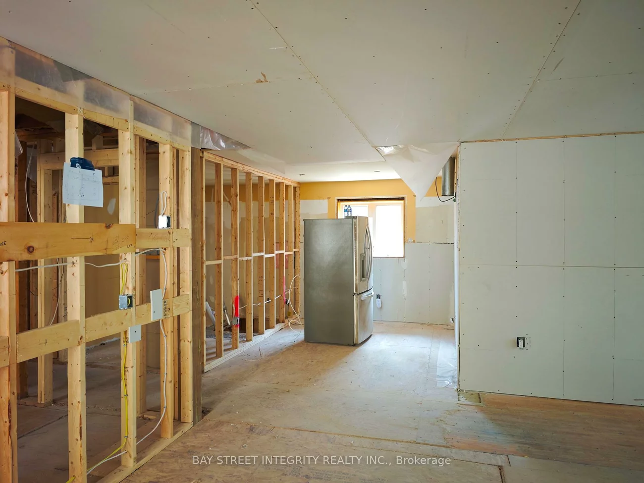 99, Regent, Downsview-Roding-CFB, Toronto