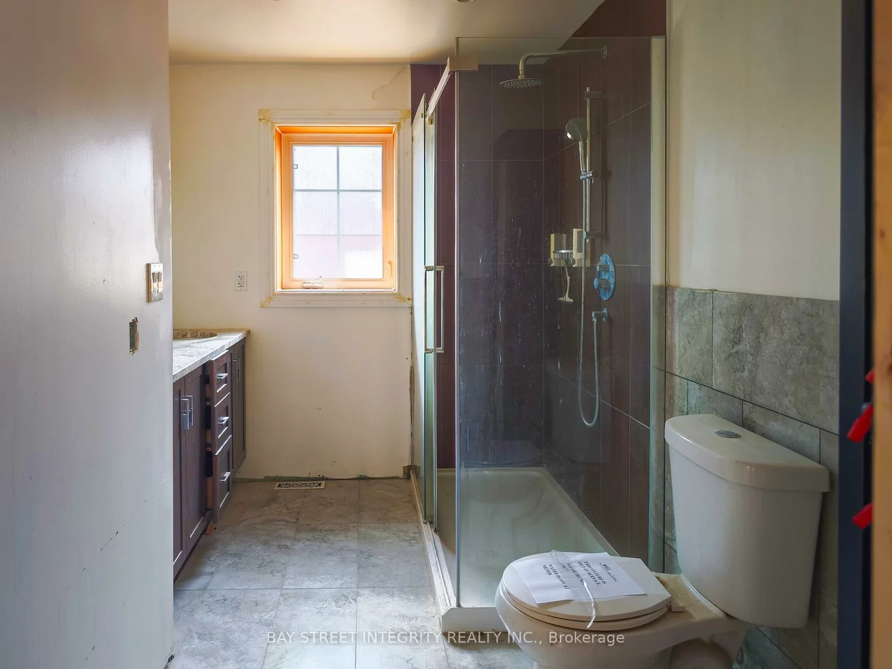 99, Regent, Downsview-Roding-CFB, Toronto