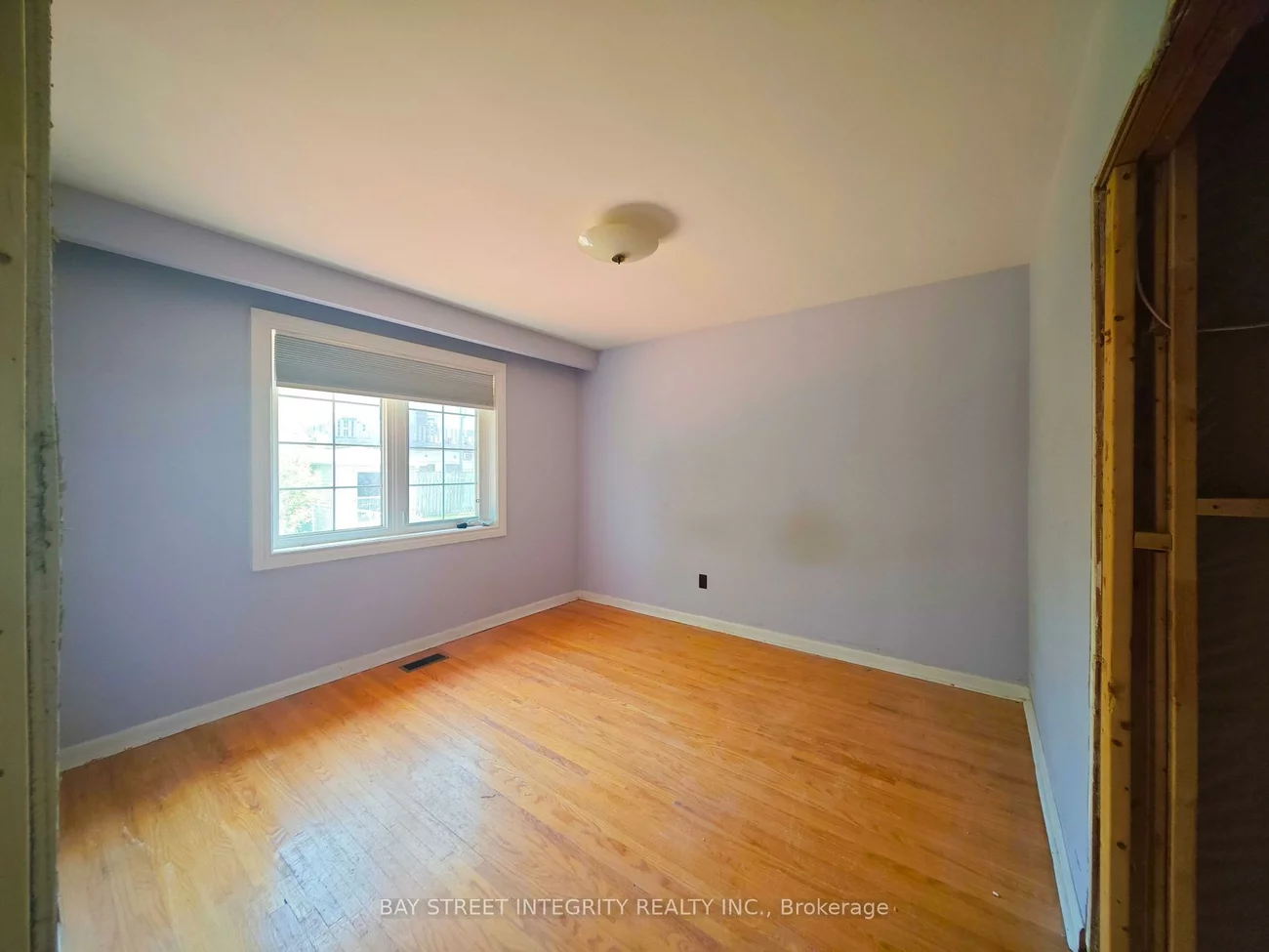 99, Regent, Downsview-Roding-CFB, Toronto