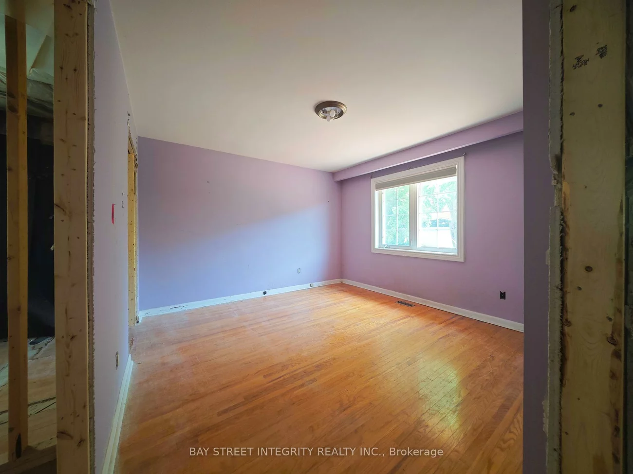 99, Regent, Downsview-Roding-CFB, Toronto