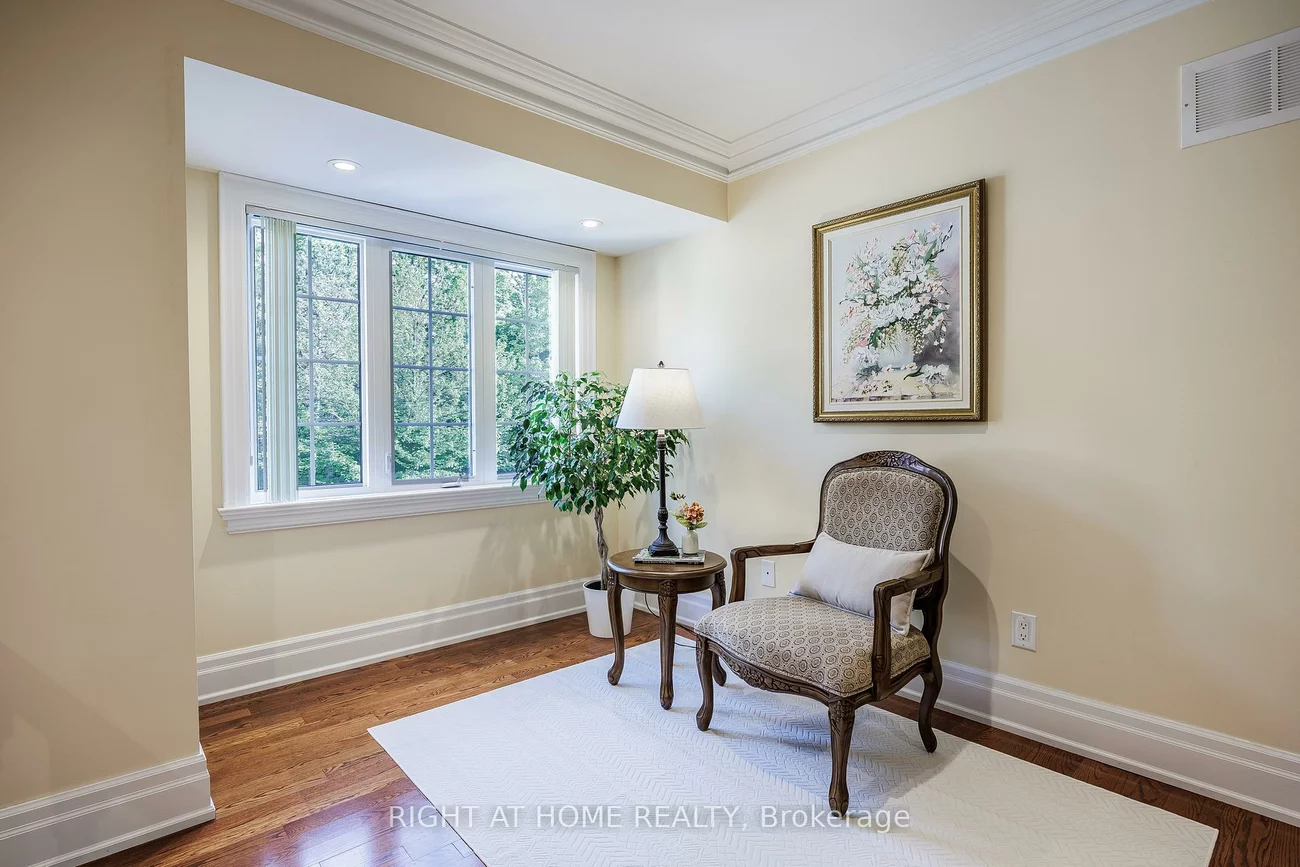 2, Fairway, Princess-Rosethorn, Toronto