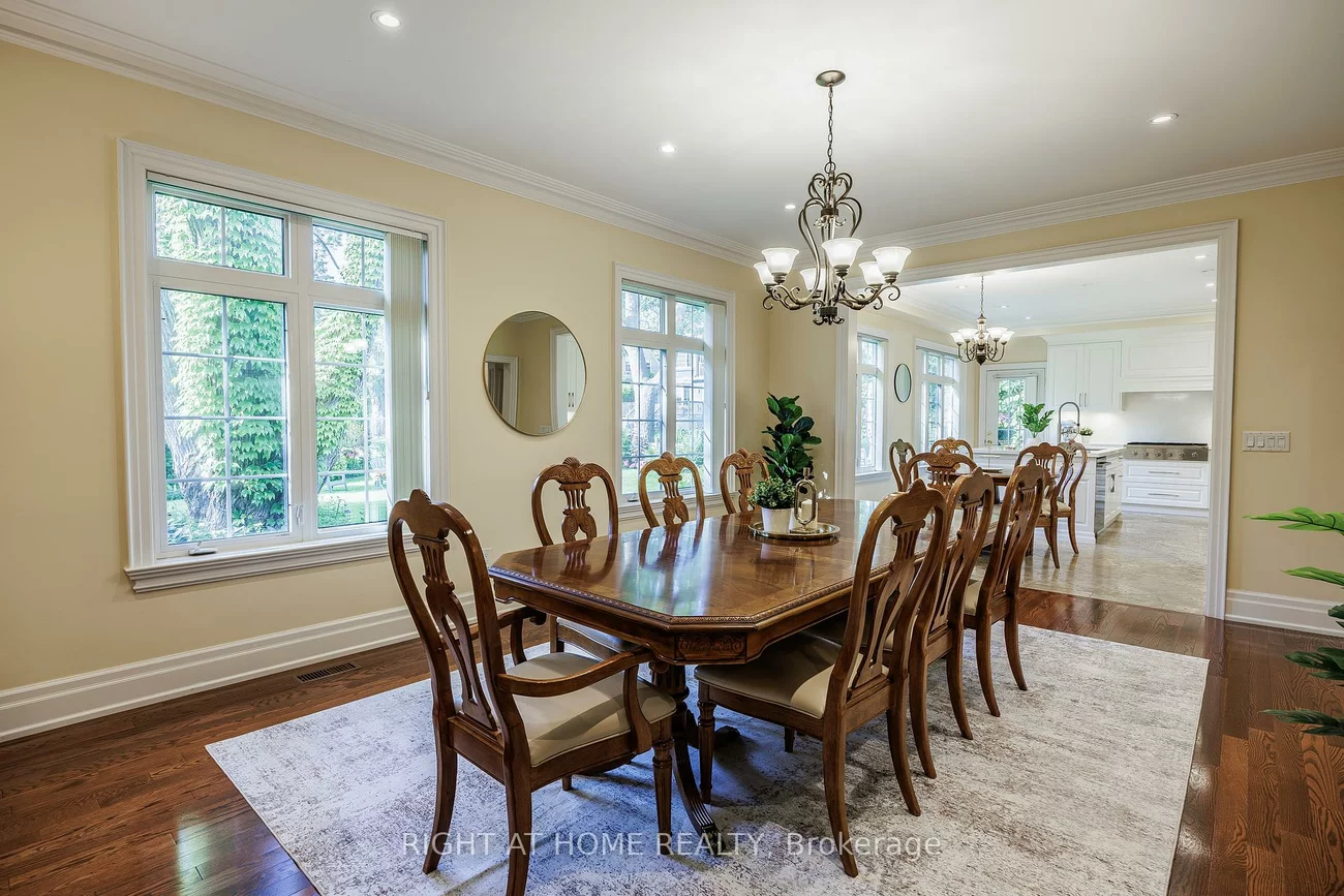 2, Fairway, Princess-Rosethorn, Toronto