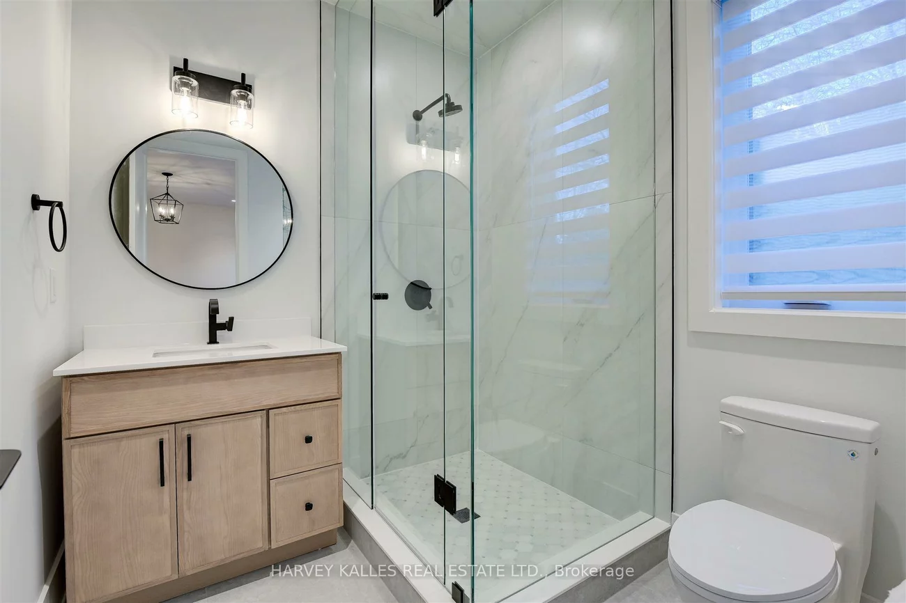 15, Drury, Humber Heights, Toronto