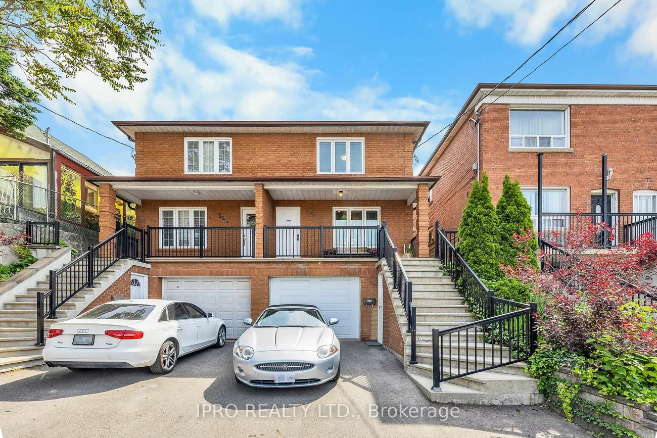 551, Caledonia, Caledonia-Fairbank, Toronto