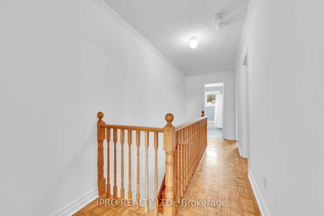 551, Caledonia, Caledonia-Fairbank, Toronto