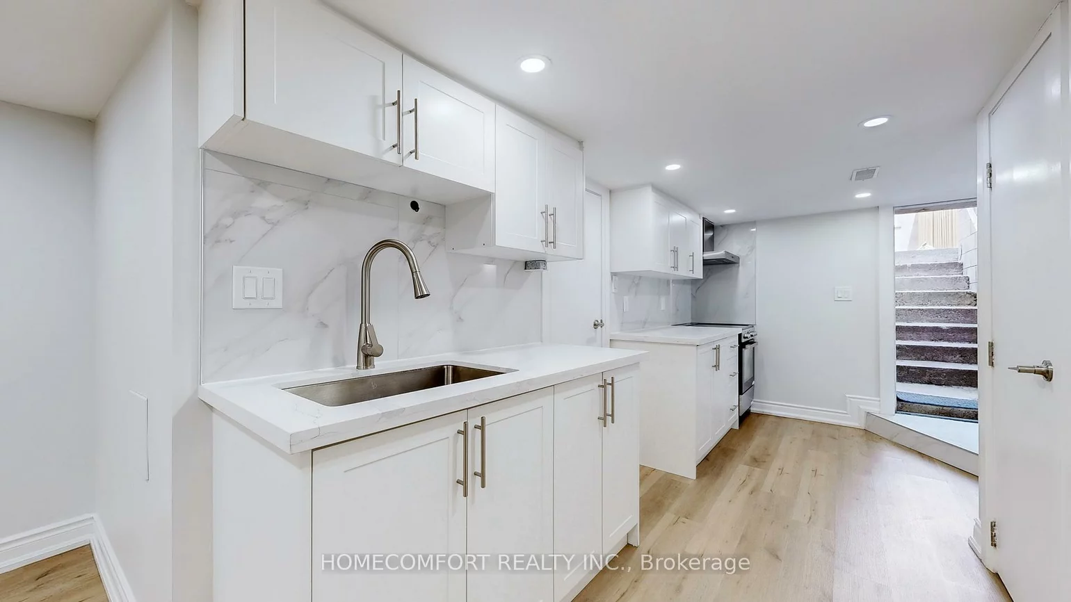 217, Osler, Weston-Pellam Park, Toronto