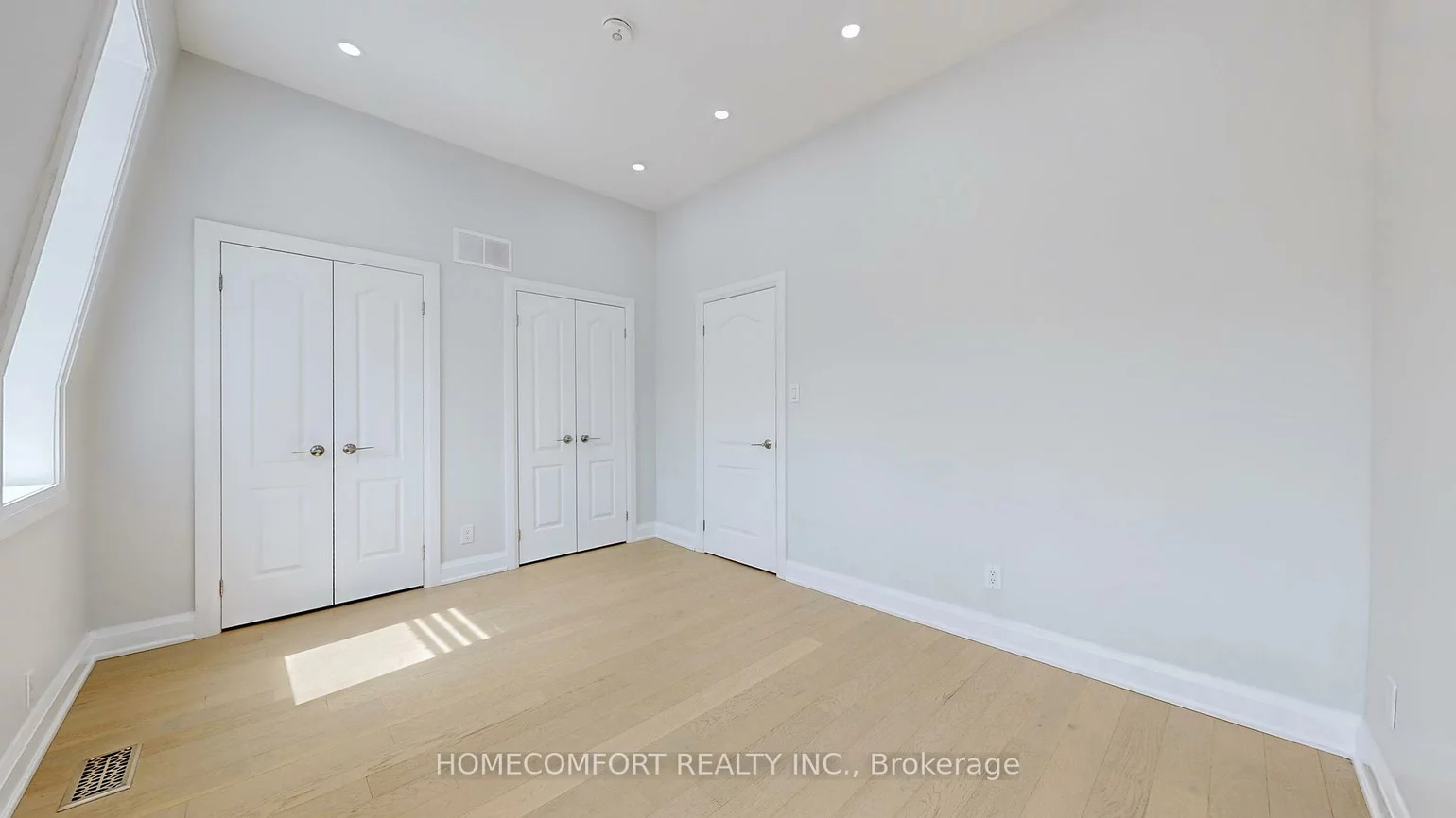 217, Osler, Weston-Pellam Park, Toronto