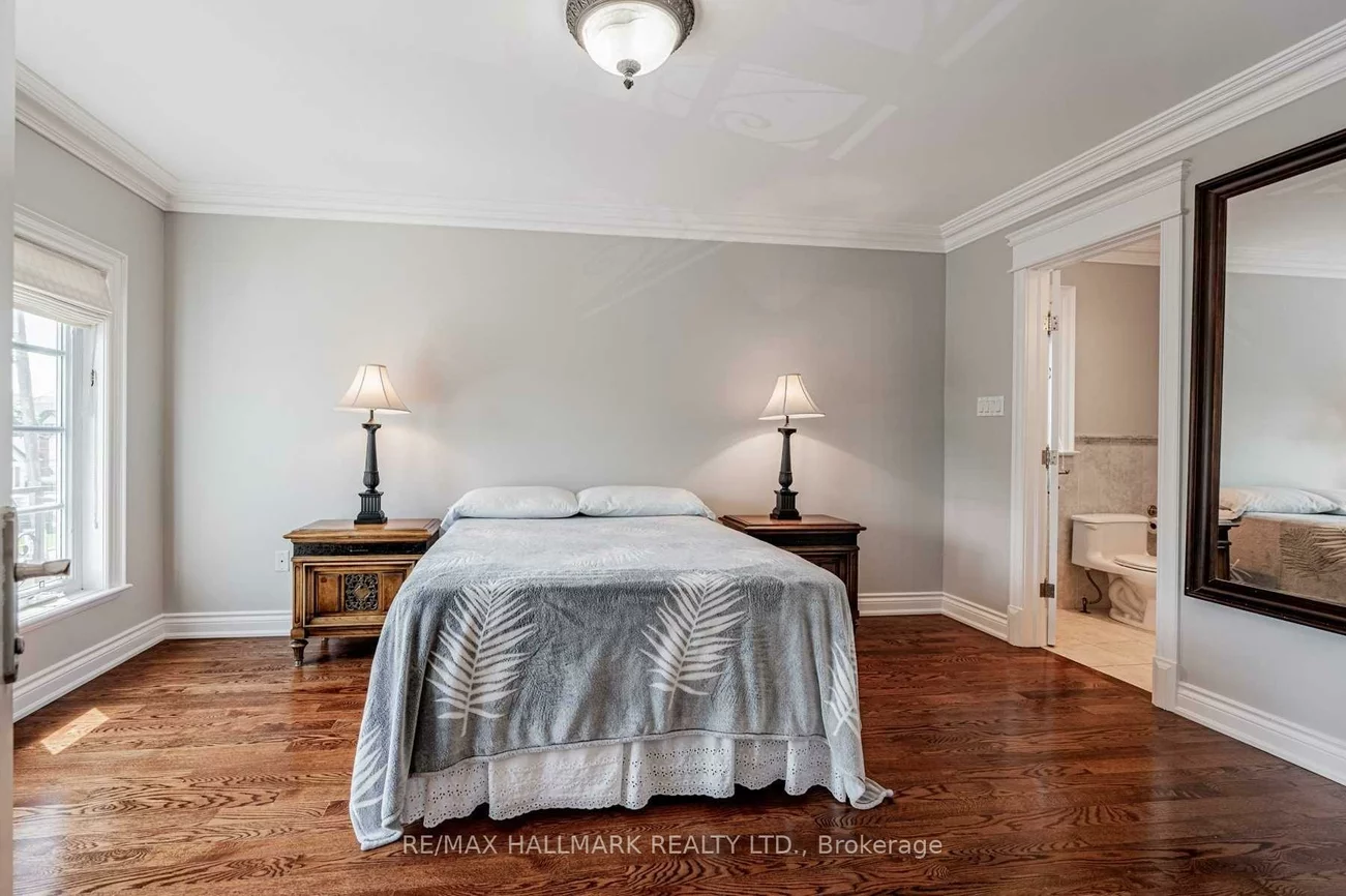 12, Highland, Yorkdale-Glen Park, Toronto