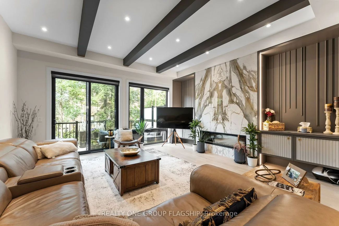 150, Sheldon, Alderwood, Toronto