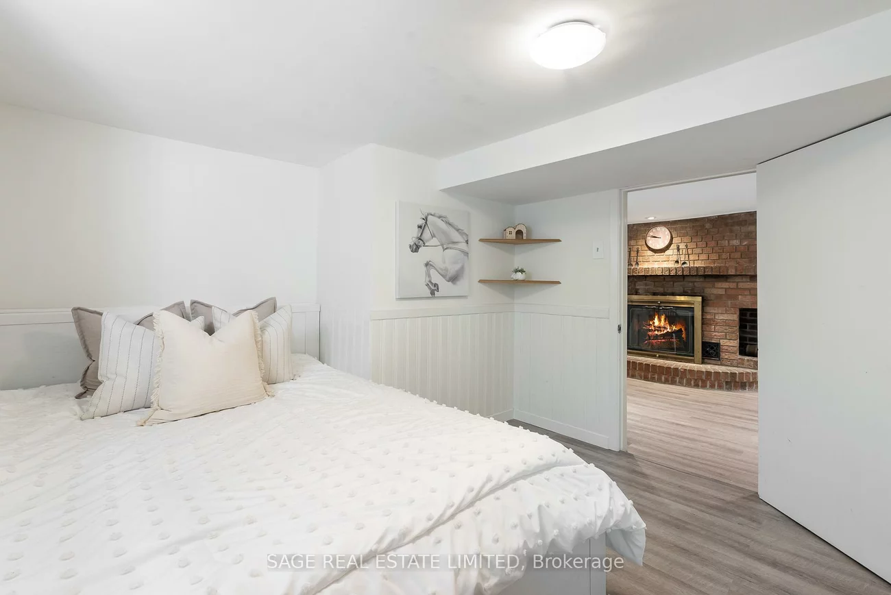 4047, Old Dundas, Lambton Baby Point, Toronto