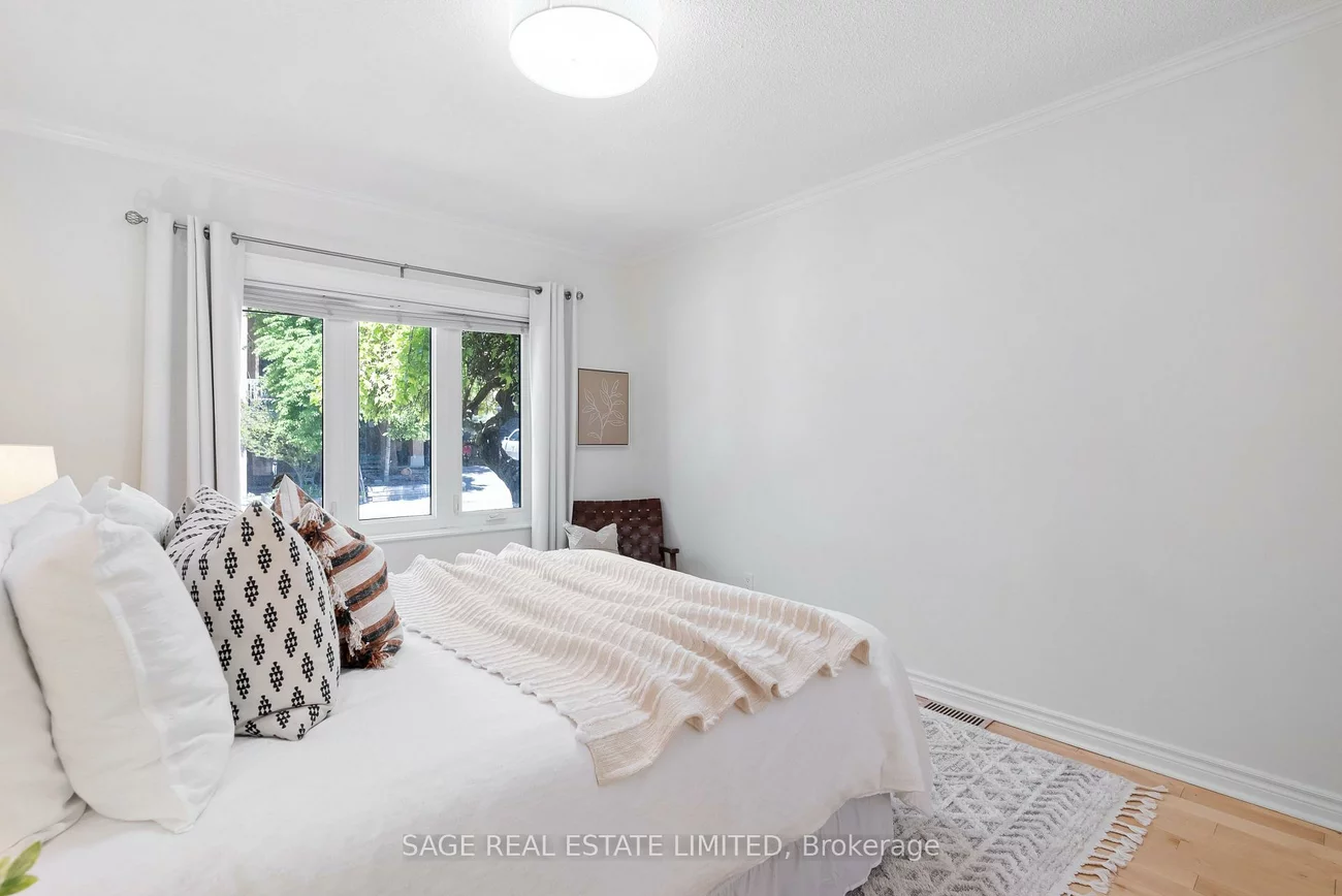 4047, Old Dundas, Lambton Baby Point, Toronto