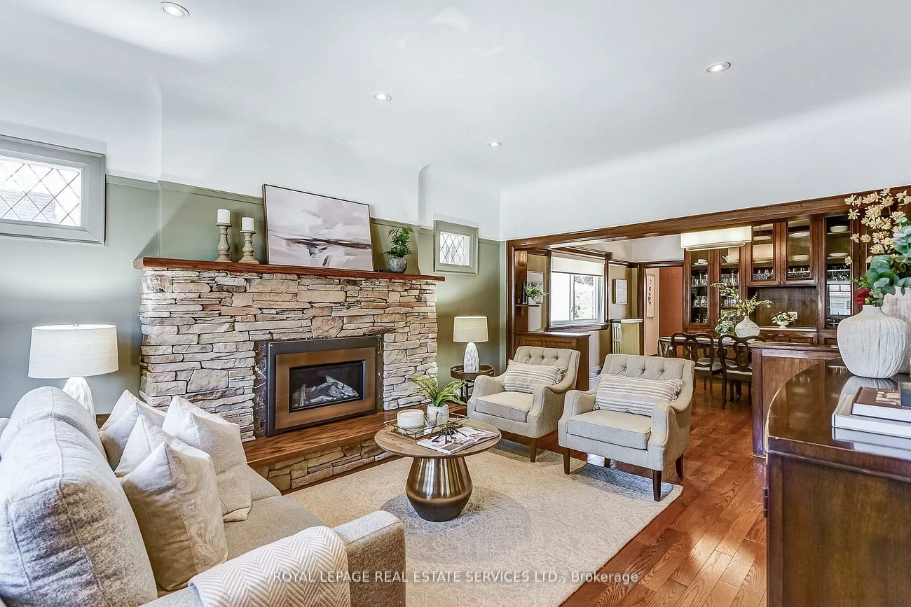 157, Colbeck, Runnymede-Bloor West Village, Toronto