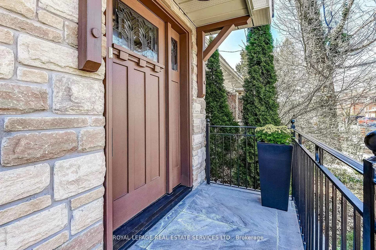 157, Colbeck, Runnymede-Bloor West Village, Toronto