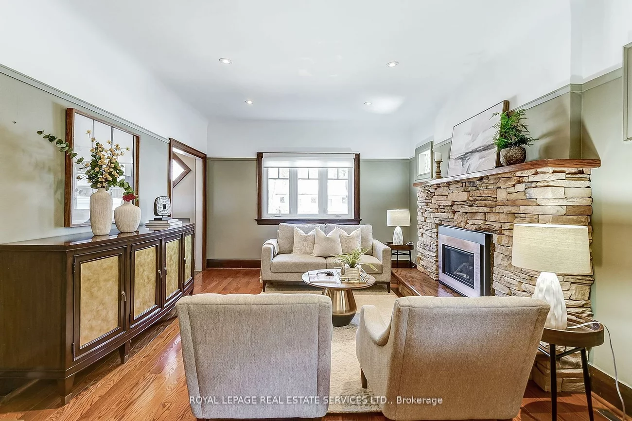 157, Colbeck, Runnymede-Bloor West Village, Toronto