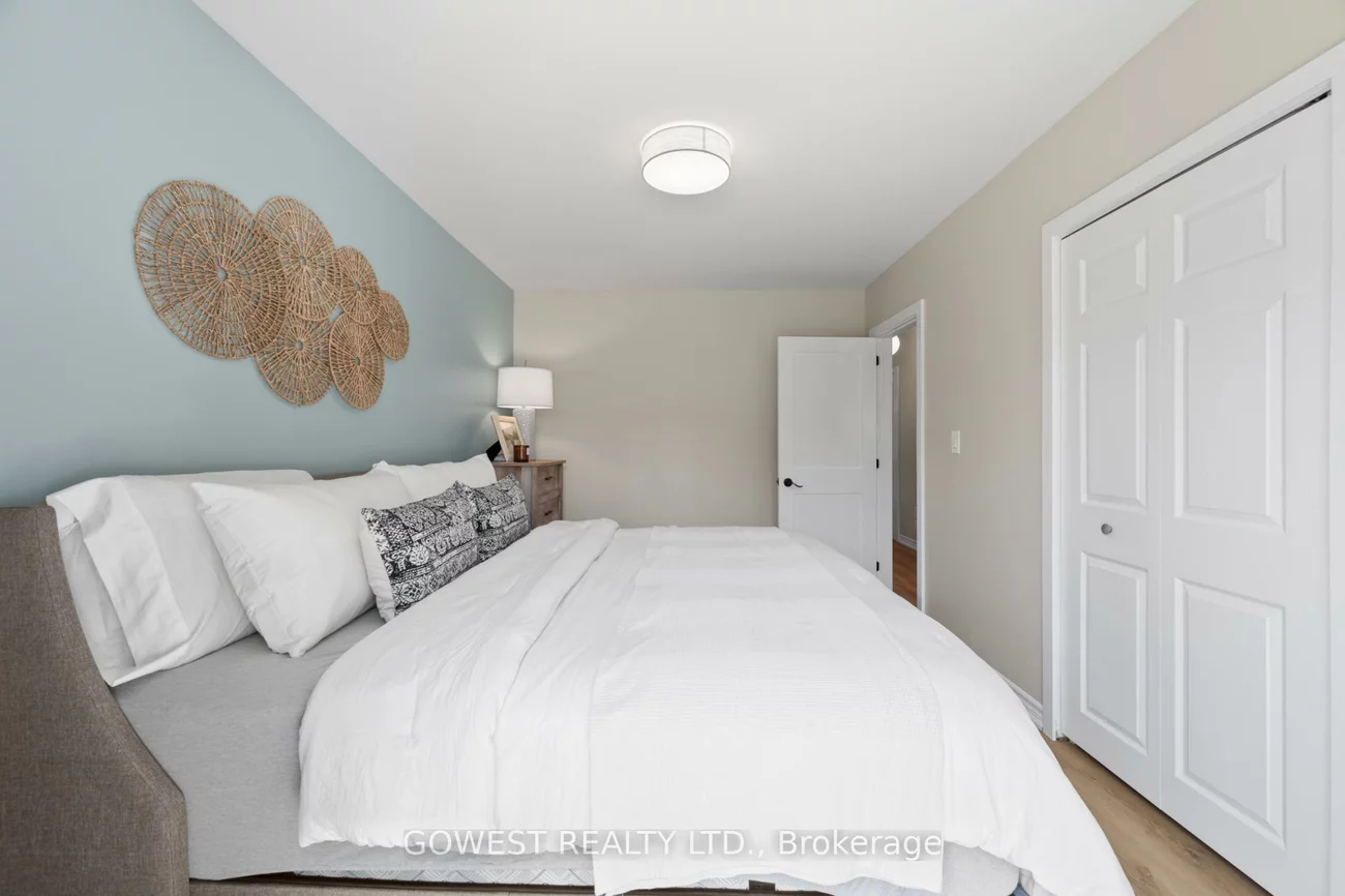 19, Wellesworth, Eringate-Centennial-West Deane, Toronto