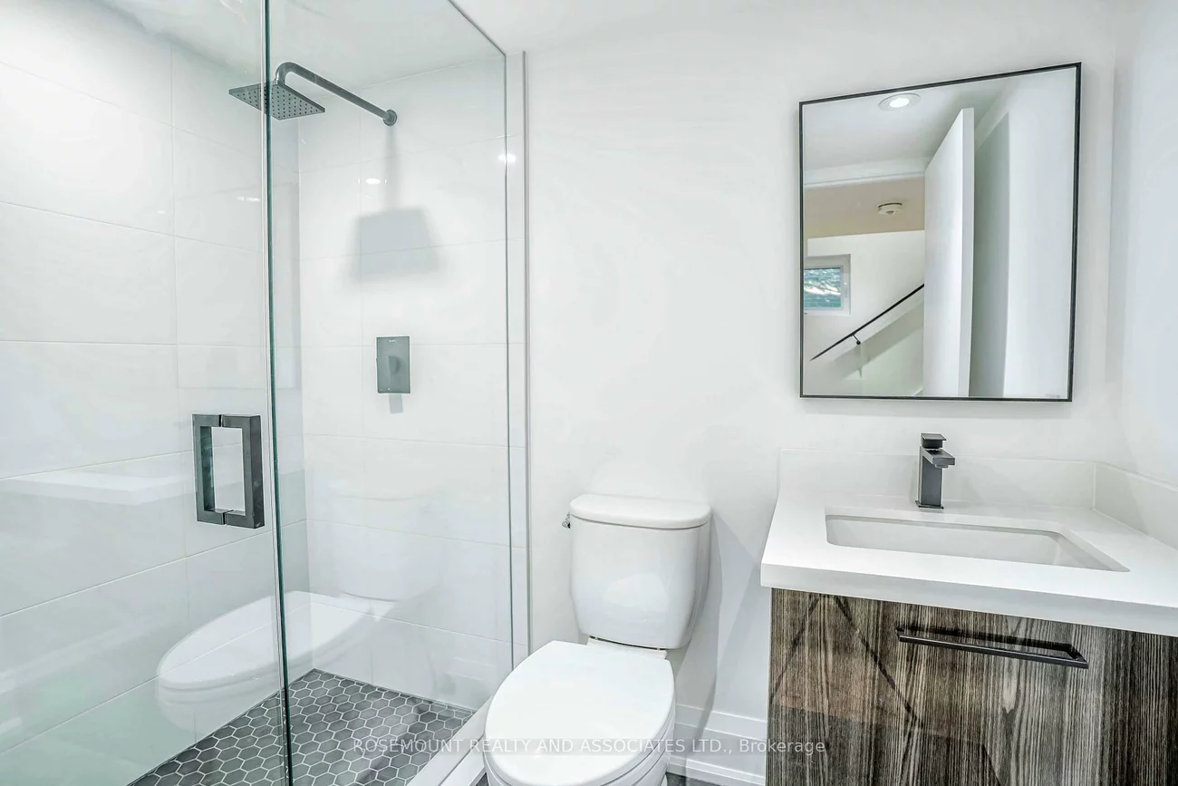 37, Radlett, Alderwood, Toronto