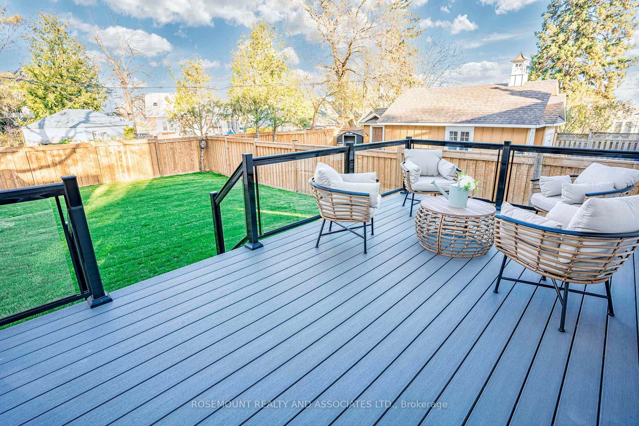 37, Radlett, Alderwood, Toronto